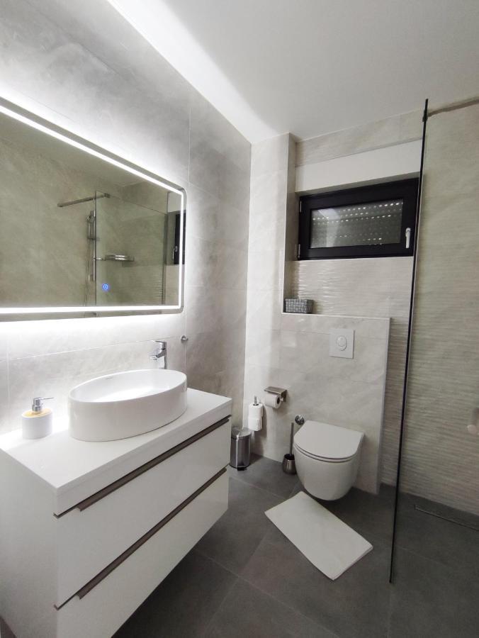 מאקרסקה Apartman Sunnyside מראה חיצוני תמונה